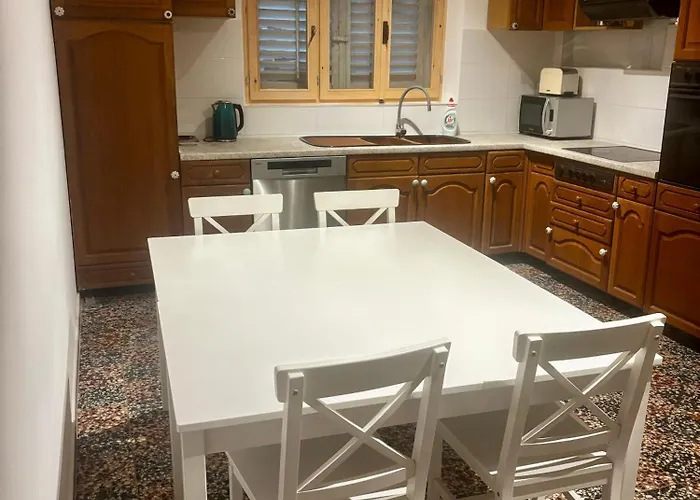 Mandarin Garden House *